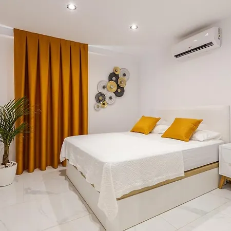 Apartman Azure Bliss *